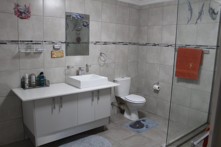 4 Bedroom Property for Sale in Dana Bay Western Cape